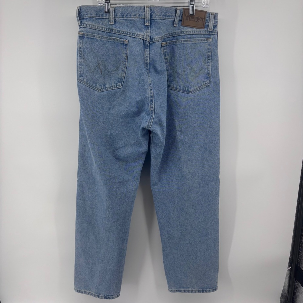 Wrangler Rugged Wear Jeans Menswear Denim Classic Everyday Comfort‎ Fit 38x30